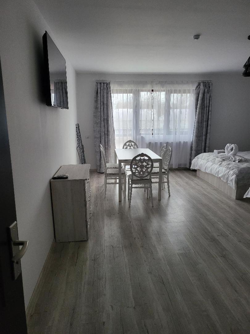 Casa Ratiu Airport Bucharest Therme Bucharest Apartment *