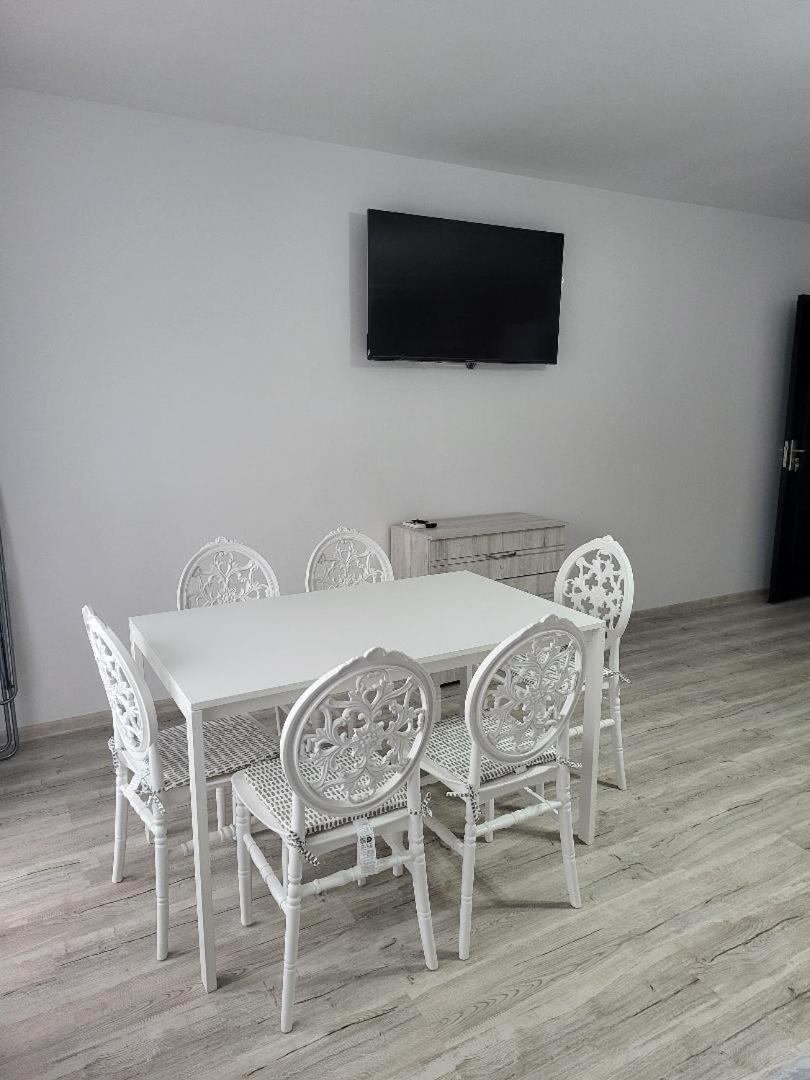 Casa Ratiu Airport Bucharest Therme Bucharest Apartment *