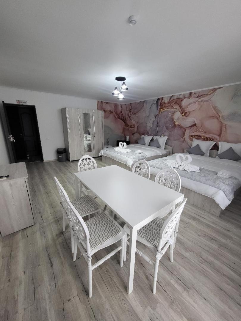 Casa Ratiu Airport Bucharest Therme Bucharest Apartment Balotesti